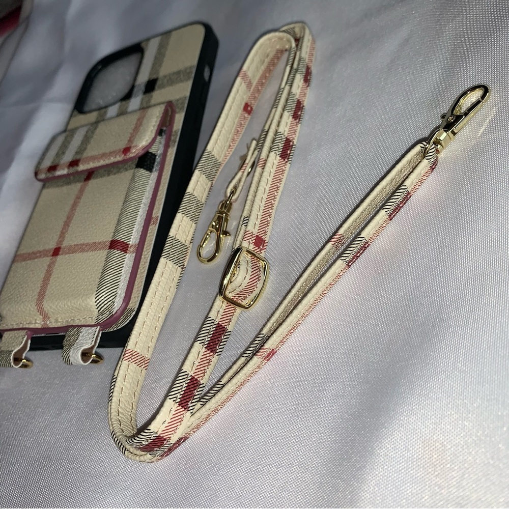 iPhone 12 Pro Max 6.7 case - Picture 2 of 4